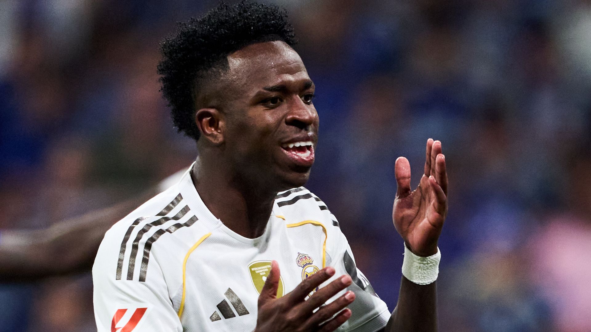 途中交代で不満露わに…今季一度もフル出場がないヴィニシウス